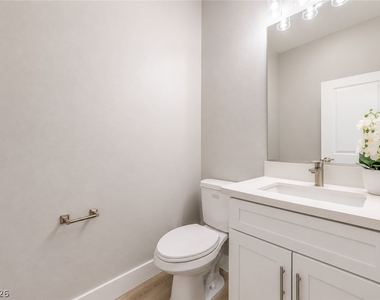 6380 Waterford Street - Photo Thumbnail 25