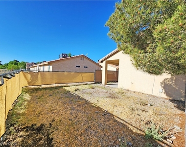 1041 S Marne Court - Photo Thumbnail 12