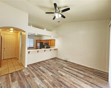 1041 S Marne Court - Photo Thumbnail 13