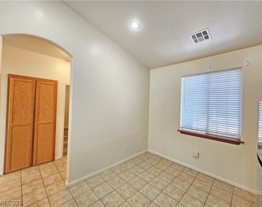 1041 S Marne Court - Photo Thumbnail 19