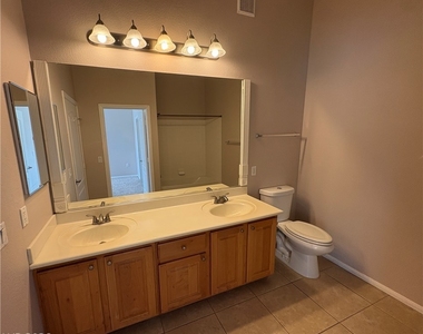 2305 Horizon Ridge - Photo Thumbnail 8