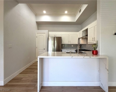 3574 Desert Cliff Street - Photo Thumbnail 7