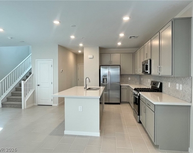 2878 Roaming Palmer Road - Photo Thumbnail 3