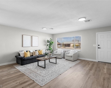 139 Fir Street - Photo Thumbnail 6