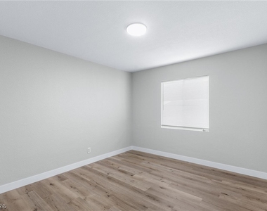139 Fir Street - Photo Thumbnail 17