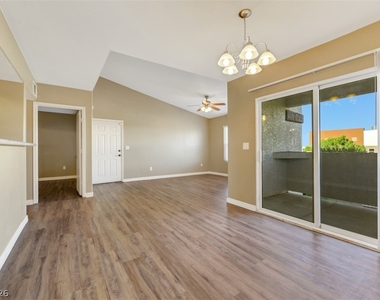 7255 Sunset Road - Photo Thumbnail 7