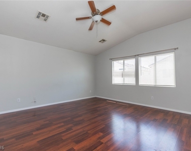 4515 Grotto Court - Photo Thumbnail 12