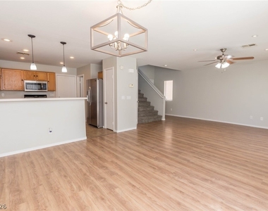 4515 Grotto Court - Photo Thumbnail 8