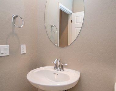 9 Alamere Falls Drive - Photo Thumbnail 9