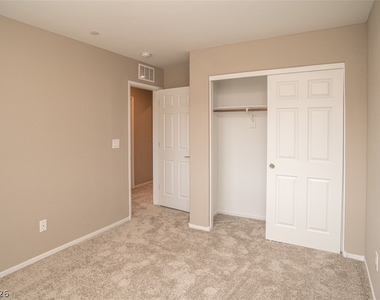 9 Alamere Falls Drive - Photo Thumbnail 17