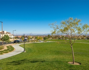 9 Alamere Falls Drive - Photo Thumbnail 23