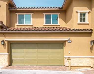9 Alamere Falls Drive - Photo Thumbnail 22
