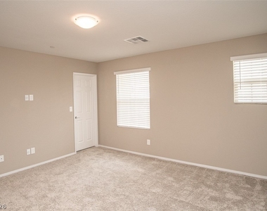9 Alamere Falls Drive - Photo Thumbnail 11