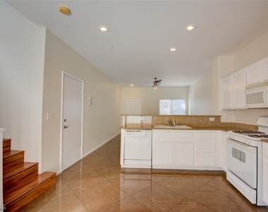 11119 African Sunset Street - Photo Thumbnail 2