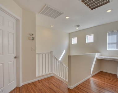 11119 African Sunset Street - Photo Thumbnail 5
