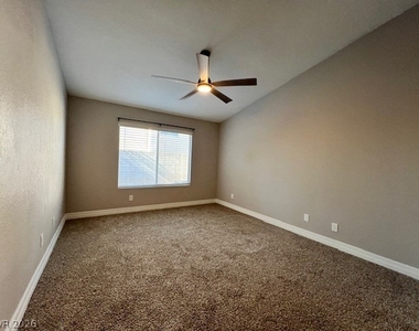 2526 Wolverton Avenue - Photo Thumbnail 31