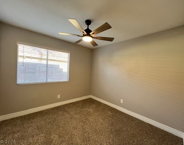 2526 Wolverton Avenue - Photo Thumbnail 24