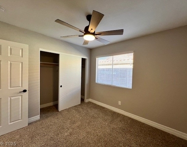 2526 Wolverton Avenue - Photo Thumbnail 23