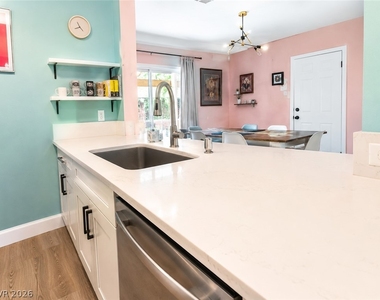 1816 Wengert Avenue - Photo Thumbnail 12