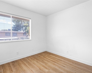 6224 Meadow Vista Lane - Photo Thumbnail 13