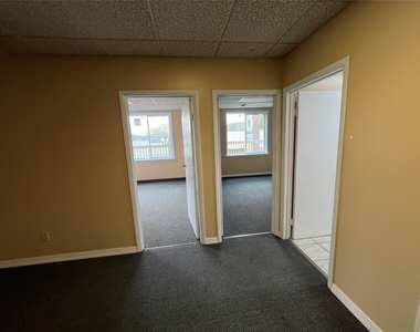 130 W Main Street - Photo Thumbnail 15