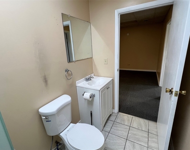 130 W Main Street - Photo Thumbnail 27