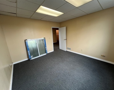130 W Main Street - Photo Thumbnail 22