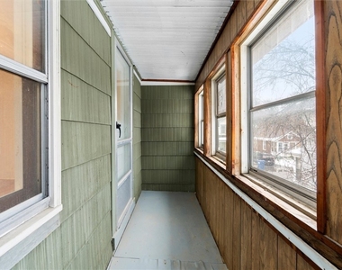 104 Kincaid Avenue - Photo Thumbnail 8