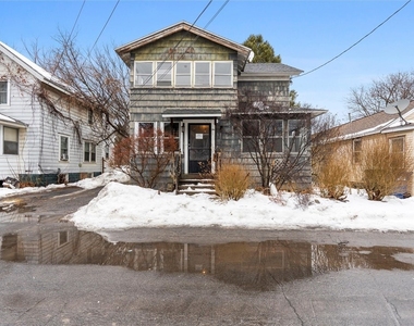 104 Kincaid Avenue - Photo Thumbnail 2