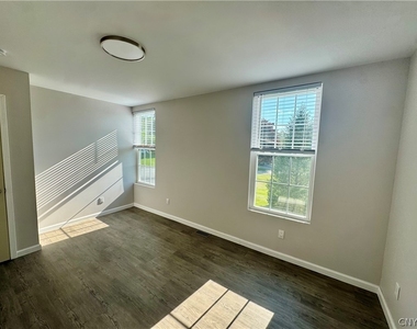 3849 Timmerman Road - Photo Thumbnail 8