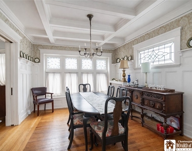 98 Forest Avenue - Photo Thumbnail 6