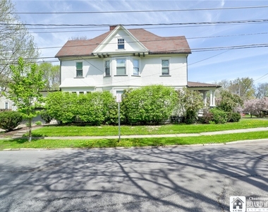 98 Forest Avenue - Photo Thumbnail 43