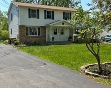 1425 Como Park Boulevard - Photo Thumbnail 18