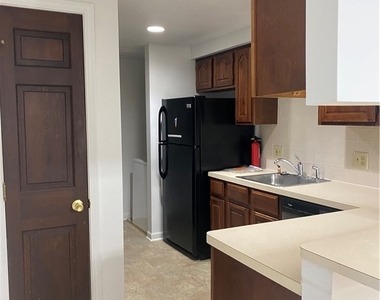 4585 Chestnut Ridge Road - Photo Thumbnail 16