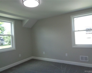 4563 Union (left Side) Road - Photo Thumbnail 13