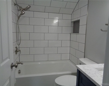 4563 Union (left Side) Road - Photo Thumbnail 9