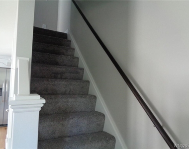 4563 Union (left Side) Road - Photo Thumbnail 8