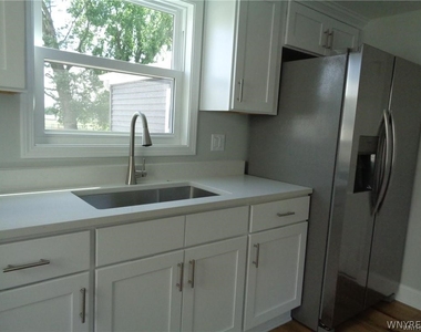 4563 Union (left Side) Road - Photo Thumbnail 3