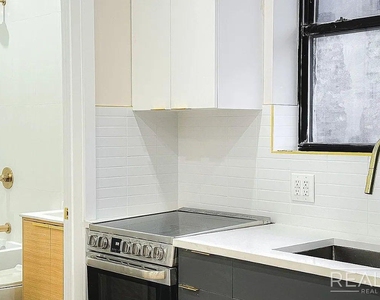81 Beadel Street - Photo Thumbnail 11