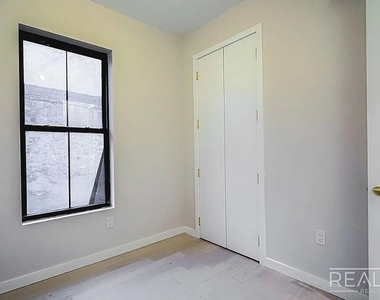 81 Beadel Street - Photo Thumbnail 7