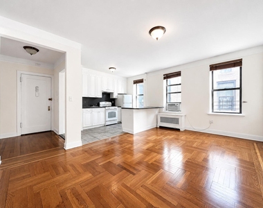 105 Pinehurst Avenue - Photo Thumbnail 1