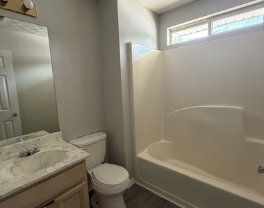 1744 Se Bob White Lane - Photo Thumbnail 5