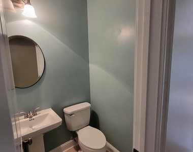 125 Farmington Drive - Photo Thumbnail 15