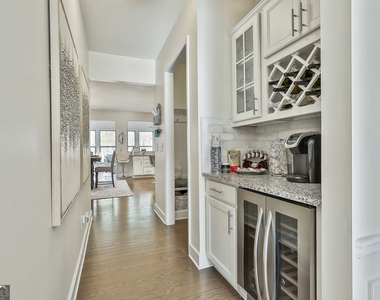 435 Park Haven Lane - Photo Thumbnail 11