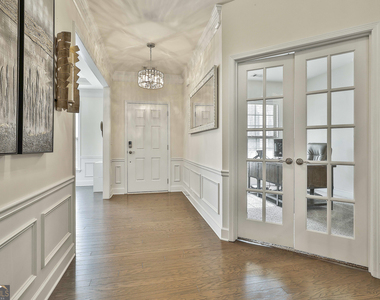 435 Park Haven Lane - Photo Thumbnail 6