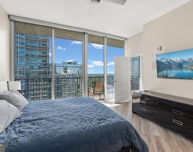 1080 Peachtree Street Ne - Photo Thumbnail 17
