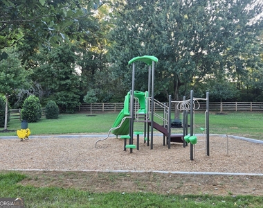 1579 Vesta Avenue - Photo Thumbnail 16