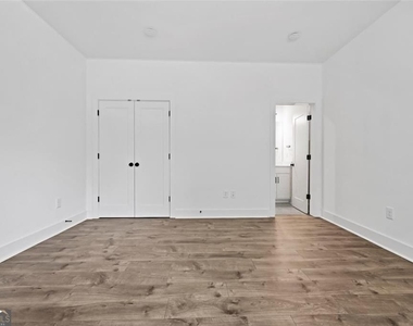 3381 Macaiva Alley - Photo Thumbnail 5
