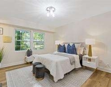 2856 Bay Leaf Drive Se - Photo Thumbnail 10