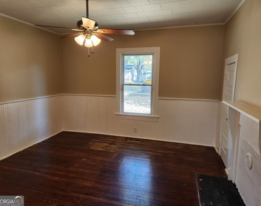 260 3rd Street, Shannon Road Ne - Photo Thumbnail 7